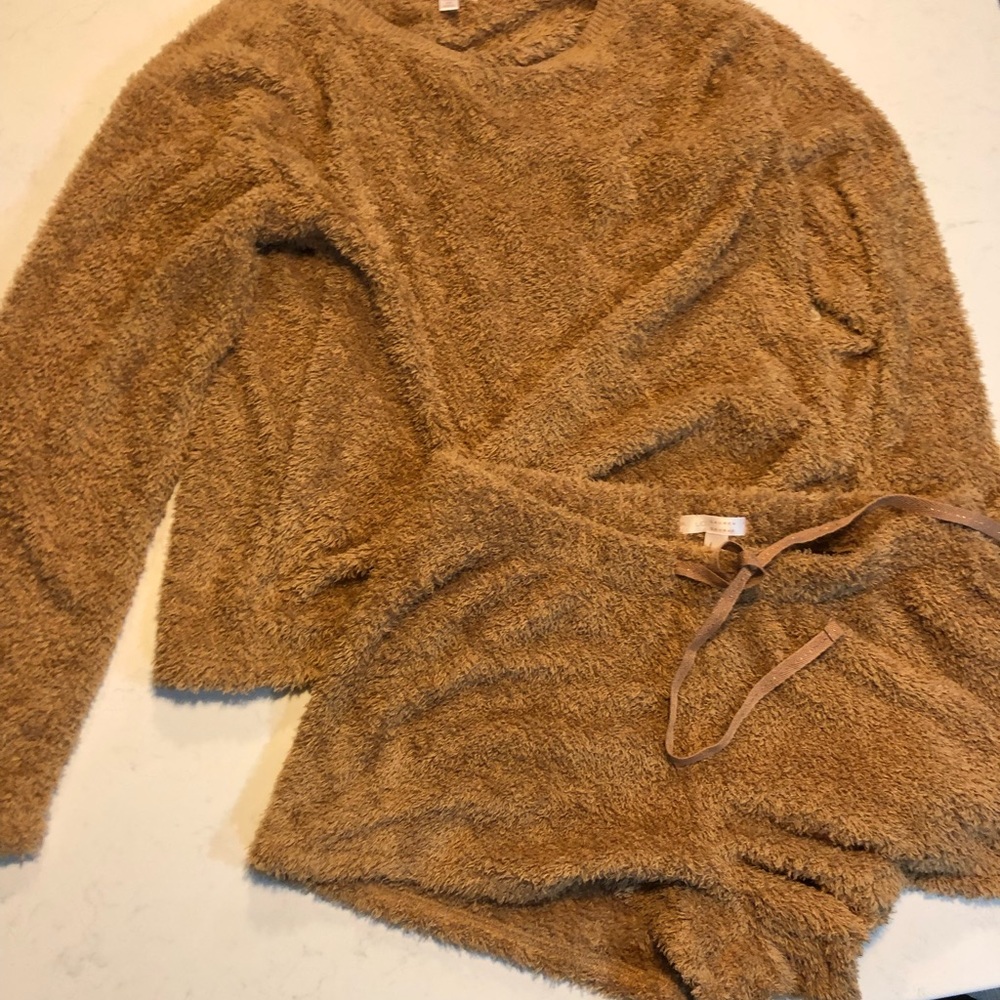 Lauren Conrad pajama set